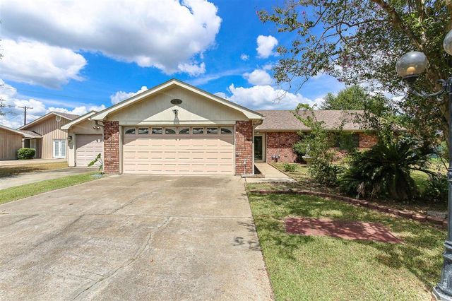 153 Beauregard Avenue, Sulphur, LA 70663