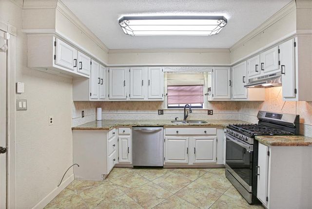 153 Beauregard Avenue, Sulphur, LA 70663