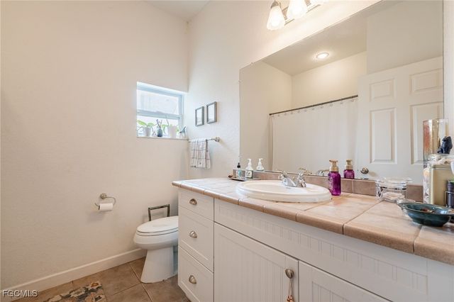 8004 Vega CT, Labelle, FL 33935