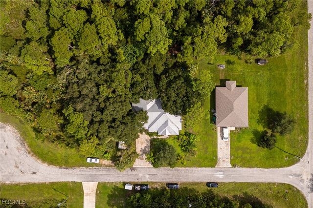 8004 Vega CT, Labelle, FL 33935