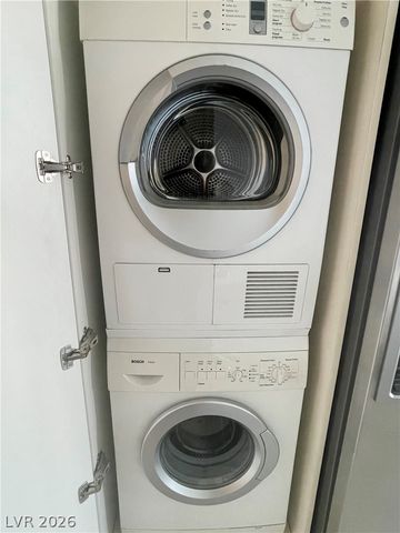 3722 Las Vegas Boulevard 303, Las Vegas, NV 89158