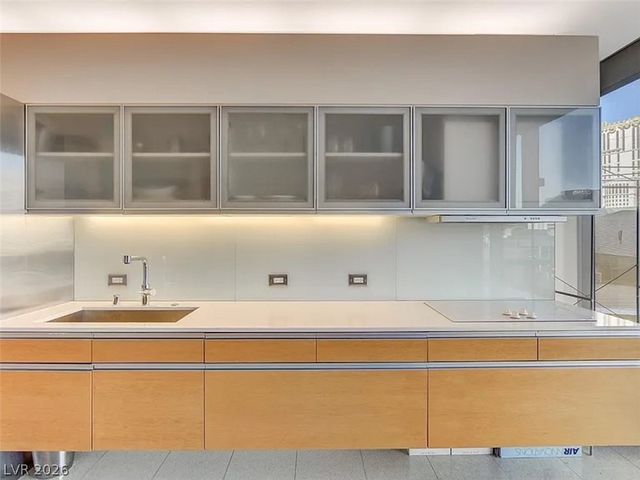 3722 Las Vegas Boulevard 303, Las Vegas, NV 89158