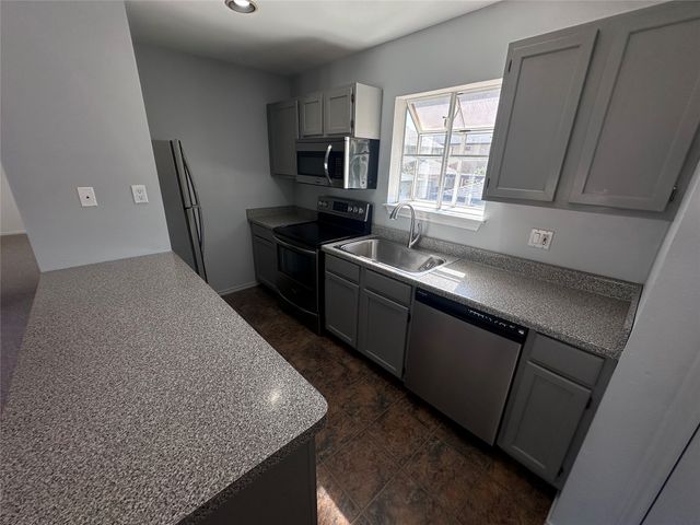5355 Richard Avenue, Dallas, TX 75206