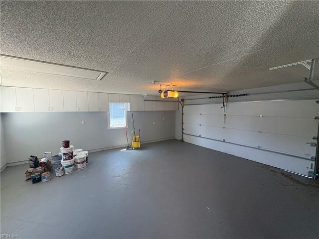 3009 Lynnhaven DR, Virginia Beach, VA 23451