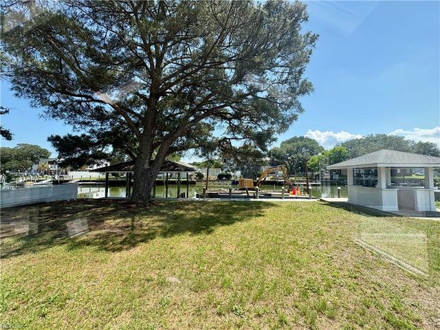 3009 Lynnhaven DR, Virginia Beach, VA 23451