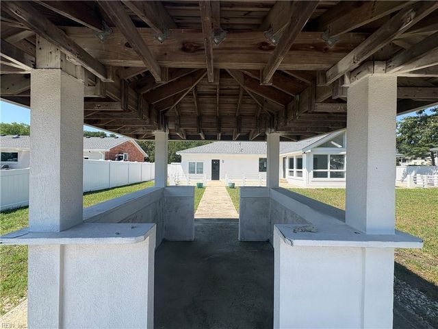 3009 Lynnhaven DR, Virginia Beach, VA 23451