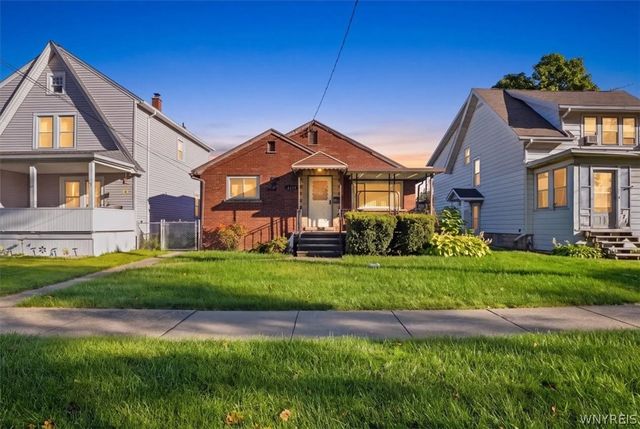 2714 Willow Avenue, Niagara Falls, NY 14305