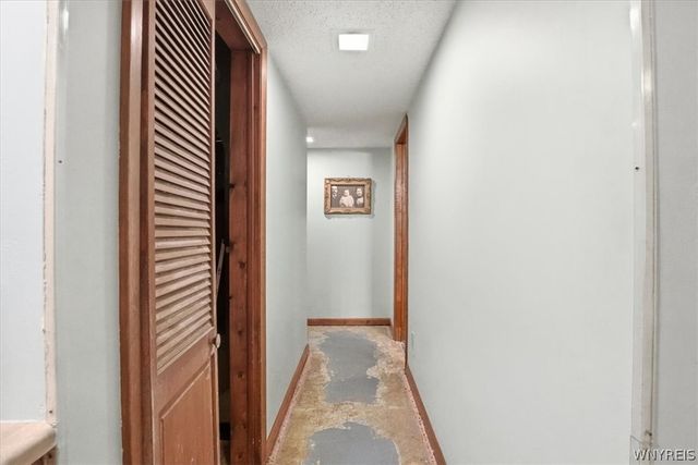 2714 Willow Avenue, Niagara Falls, NY 14305
