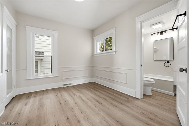 22955 Fairmount Boulevard, Shaker Heights, OH 44118