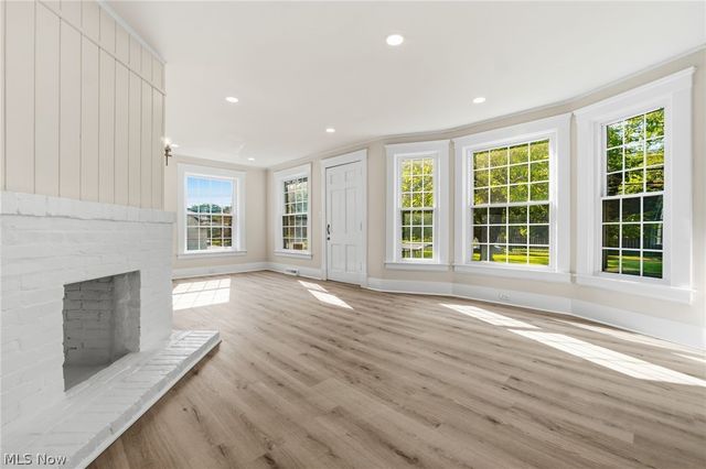22955 Fairmount Boulevard, Shaker Heights, OH 44118