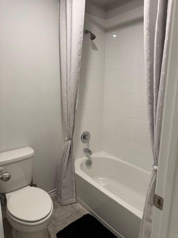 112 Piping Rock Drive, Fort Worth, TX 76131