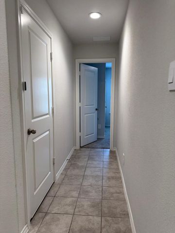 112 Piping Rock Drive, Fort Worth, TX 76131