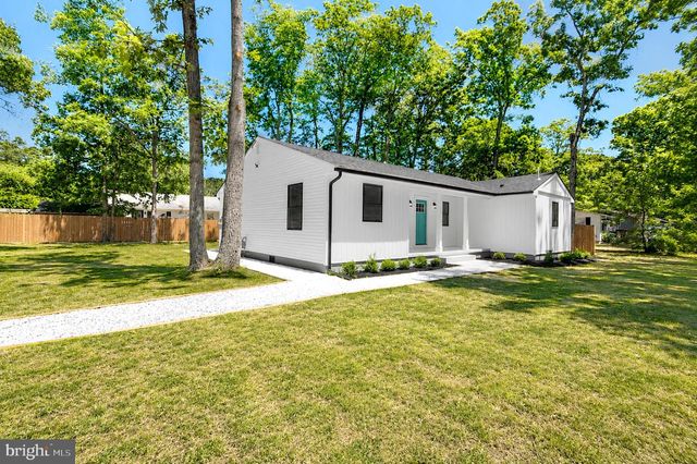 506 HAND AVE, Cape May Court House, NJ 08210