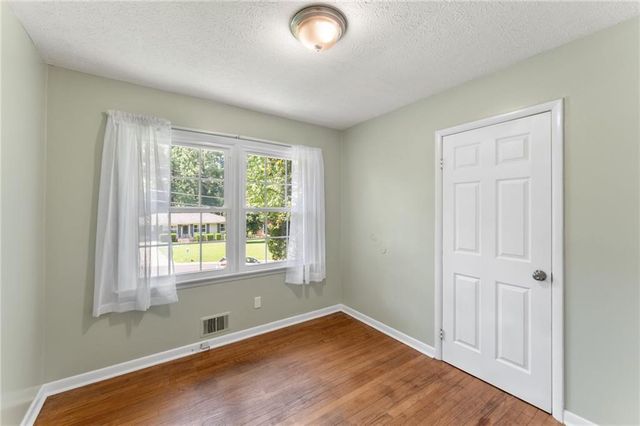 3272 Scarlett Lane, Kennesaw, GA 30144
