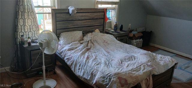 4301 Hodgson Avenue, Cleveland, OH 44109