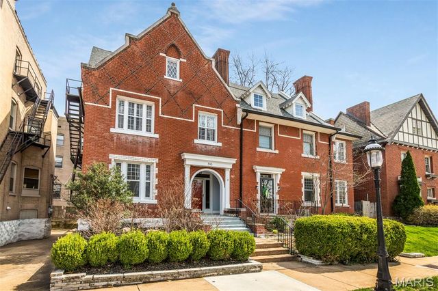 310 N Newstead Avenue, St Louis, MO 63108