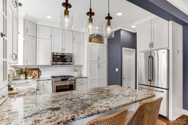 310 N Newstead Avenue, St Louis, MO 63108