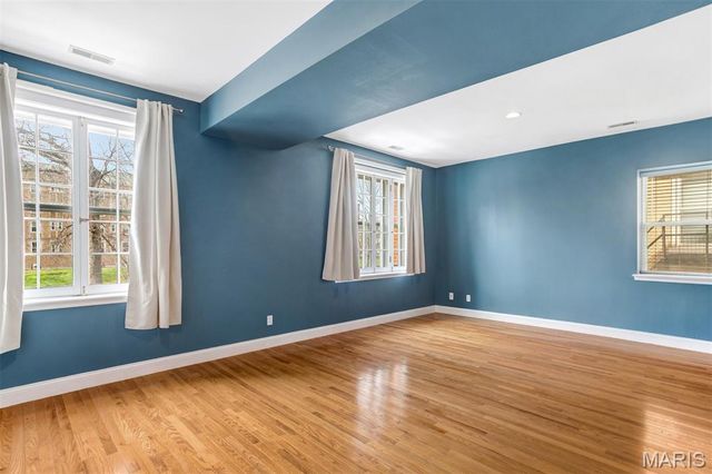 310 N Newstead Avenue, St Louis, MO 63108