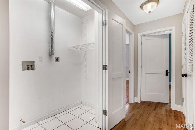 310 N Newstead Avenue, St Louis, MO 63108