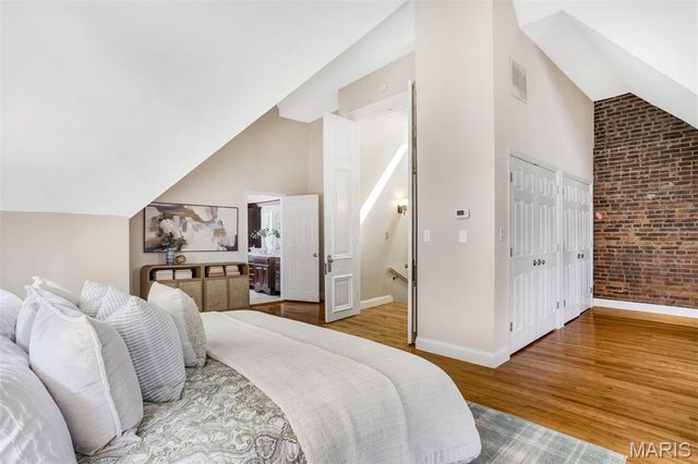 310 N Newstead Avenue, St Louis, MO 63108