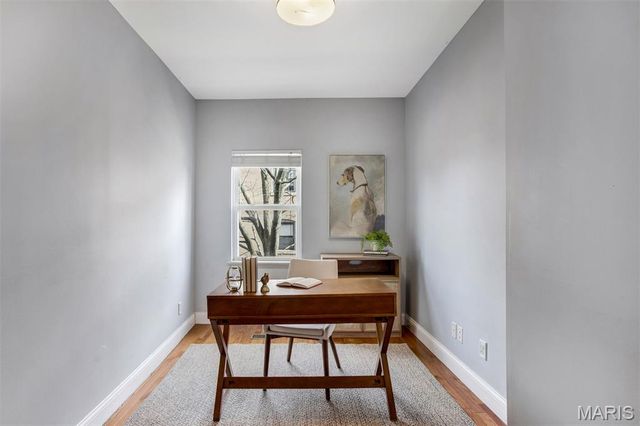 310 N Newstead Avenue, St Louis, MO 63108