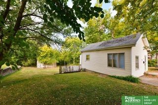 1704 S 18 Street, Omaha, NE 68108