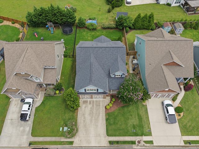9041 Silver Maple Drive, Ooltewah, TN 37363