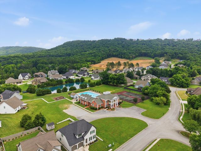 9041 Silver Maple Drive, Ooltewah, TN 37363