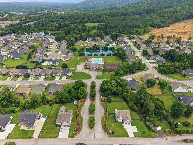 9041 Silver Maple Drive, Ooltewah, TN 37363