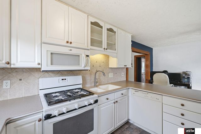 3819 A Street, Lincoln, NE 68506