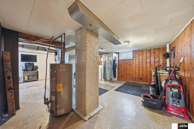 3819 A Street, Lincoln, NE 68506