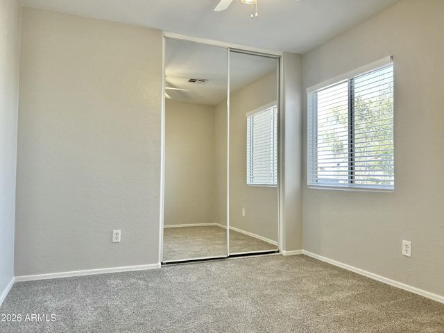 2701 E BAGDAD Road, San Tan Valley, AZ 85143