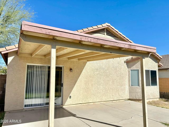 2701 E BAGDAD Road, San Tan Valley, AZ 85143