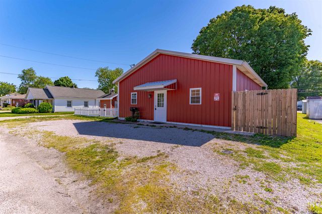 102 N Elm Street, Fort Branch, IN 47648
