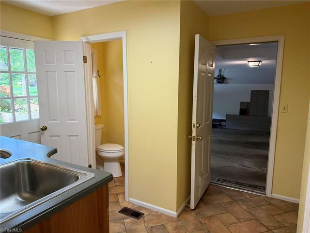 241 Harmon Court, Winston-salem, NC 27106