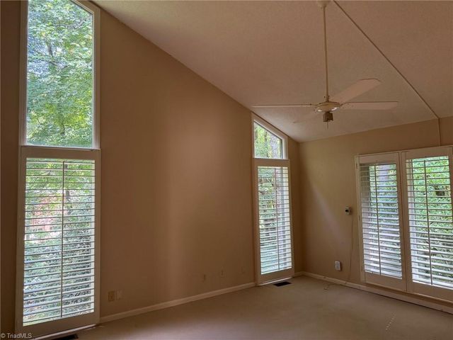 241 Harmon Court, Winston-salem, NC 27106