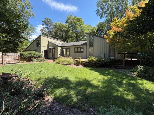 241 Harmon Court, Winston-salem, NC 27106