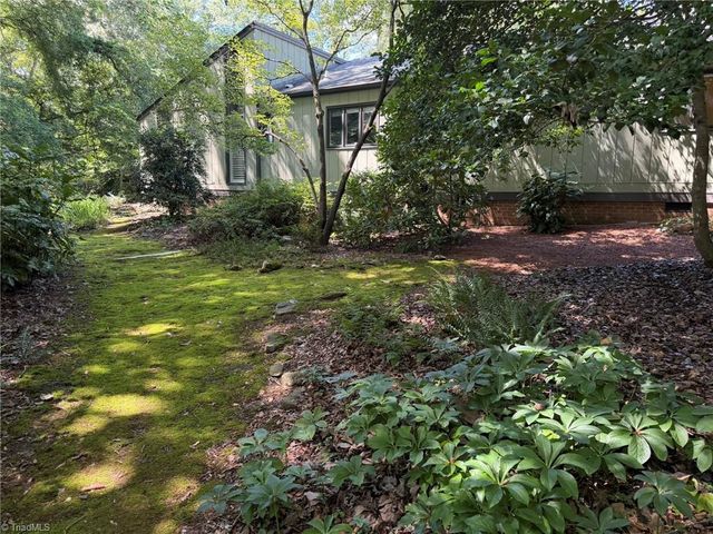 241 Harmon Court, Winston-salem, NC 27106
