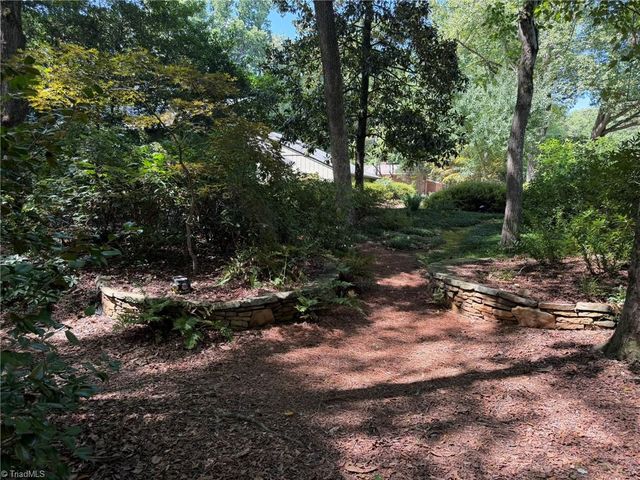 241 Harmon Court, Winston-salem, NC 27106