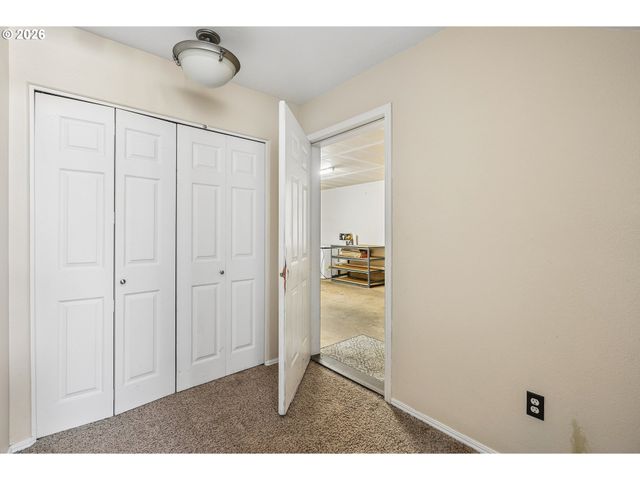 12045 Sw CHUKAR Ter, Beaverton, OR 97007