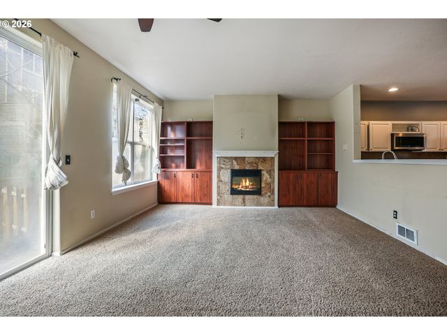 12045 Sw CHUKAR Ter, Beaverton, OR 97007