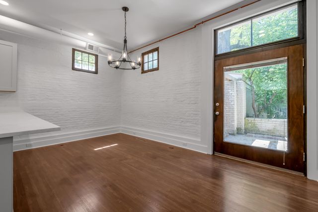 340 New Street, Lexington, KY 40507