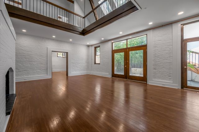340 New Street, Lexington, KY 40507