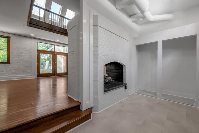 340 New Street, Lexington, KY 40507