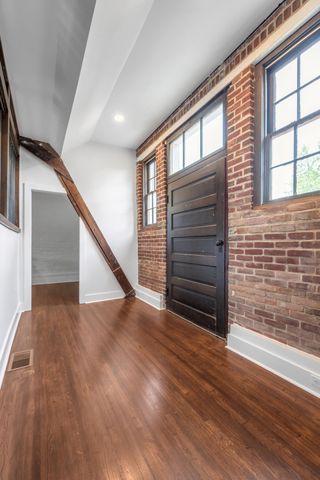340 New Street, Lexington, KY 40507