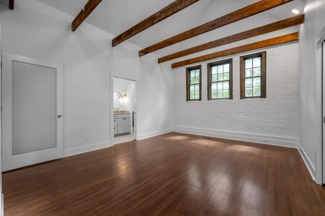 340 New Street, Lexington, KY 40507