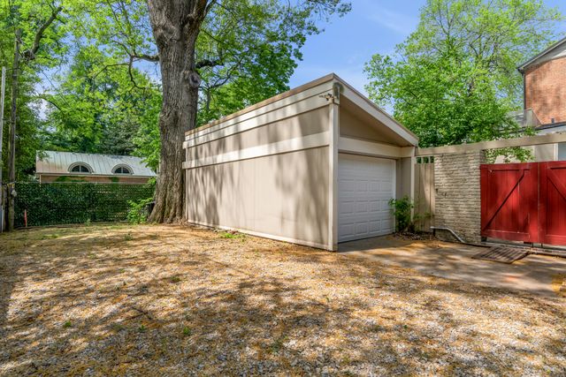 340 New Street, Lexington, KY 40507