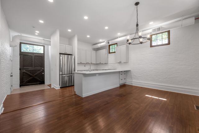 340 New Street, Lexington, KY 40507