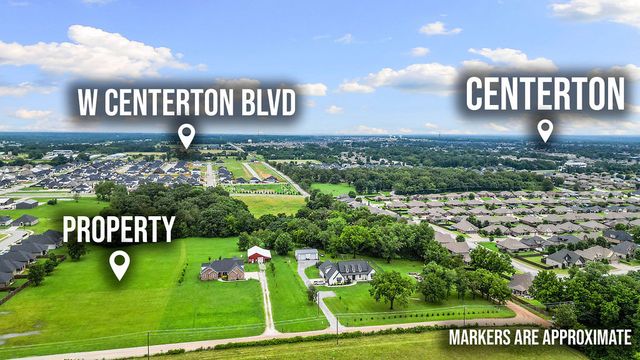 Edgewood Road, Bentonville, AR 72713