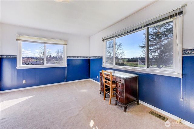 43004 196th Avenue SE, Enumclaw, WA 98022